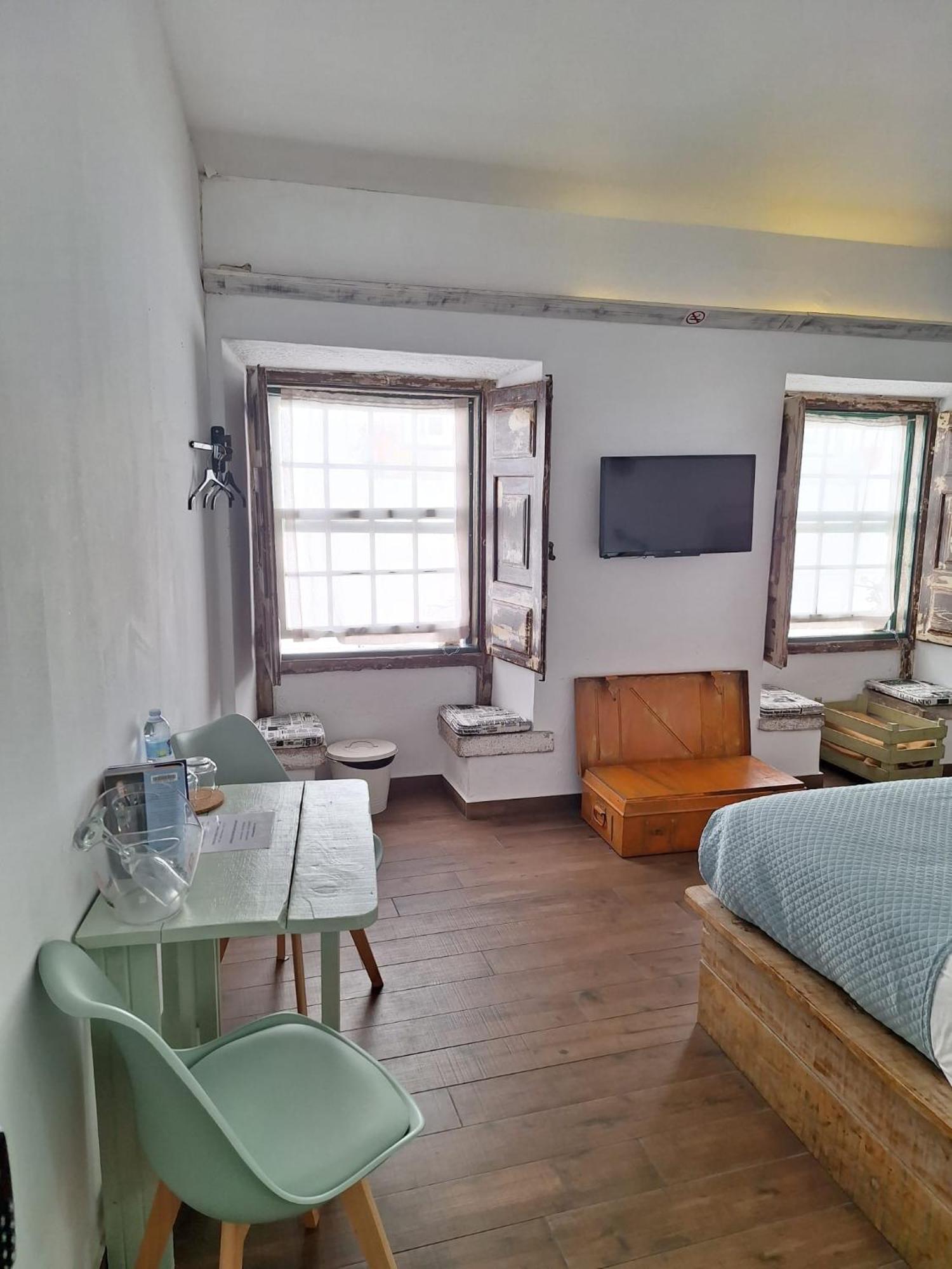 Lovin Book Guesthouse Óbidos المظهر الخارجي الصورة