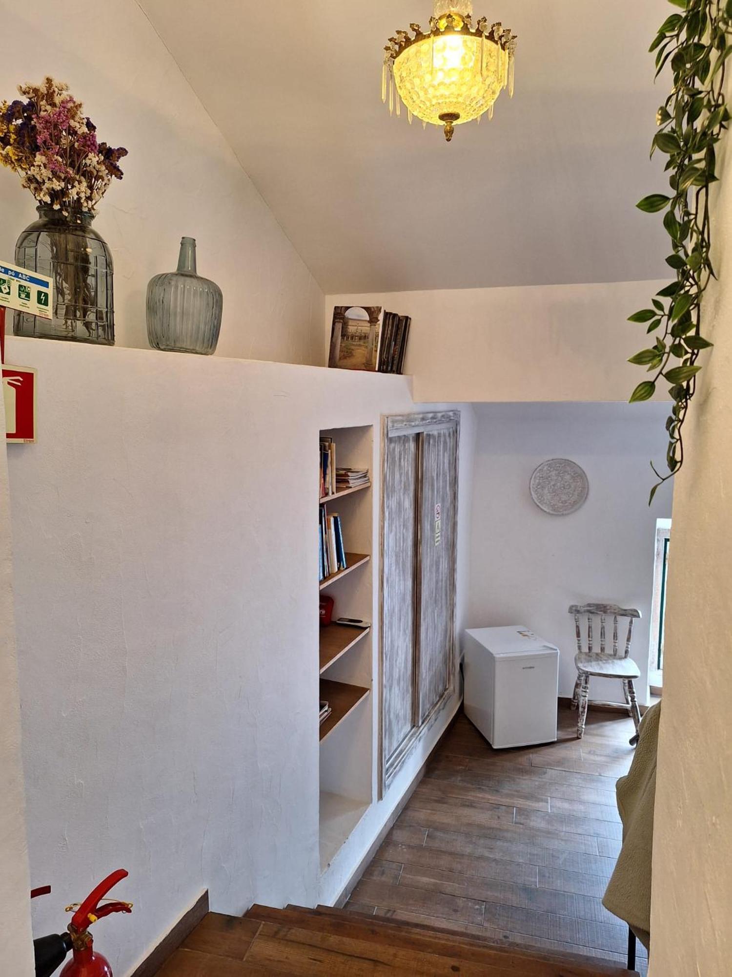 Lovin Book Guesthouse Óbidos المظهر الخارجي الصورة